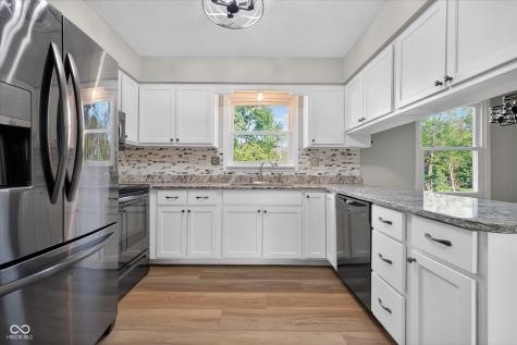 106 Bays Drive Noblesville IN 46062