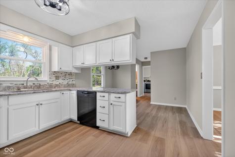 106 Bays Drive Noblesville IN 46062