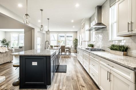 14850 Legacy Oaks Drive Carmel IN 46032