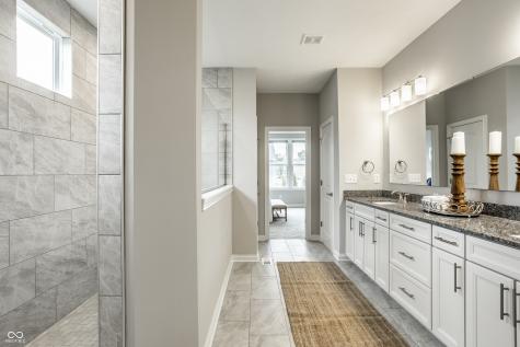 14850 Legacy Oaks Drive Carmel IN 46032