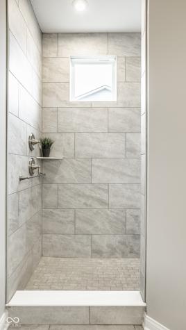 14850 Legacy Oaks Drive Carmel IN 46032