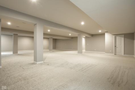 14850 Legacy Oaks Drive Carmel IN 46032