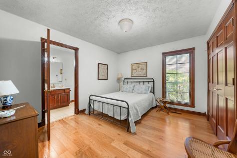 225 Admiral Way S Carmel IN 46032