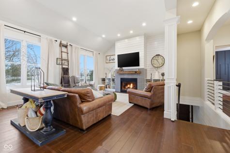 599 Tradewind Brownsburg IN 46112