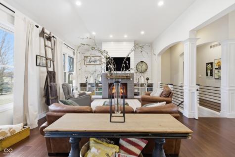 599 Tradewind Brownsburg IN 46112