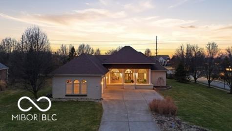 599 Tradewind Brownsburg IN 46112