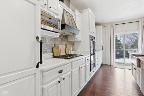 599 Tradewind Brownsburg IN 46112