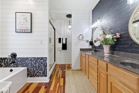 599 Tradewind Brownsburg IN 46112