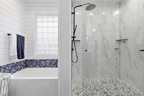 599 Tradewind Brownsburg IN 46112