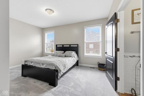 599 Tradewind Brownsburg IN 46112