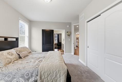 599 Tradewind Brownsburg IN 46112