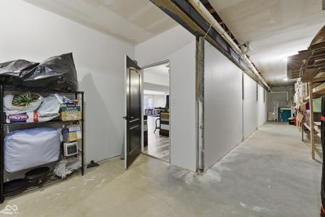 599 Tradewind Brownsburg IN 46112