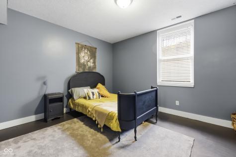 599 Tradewind Brownsburg IN 46112