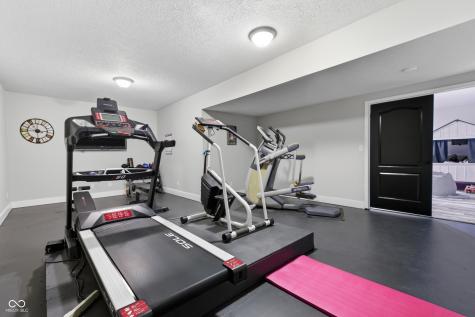 599 Tradewind Brownsburg IN 46112