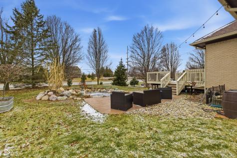 599 Tradewind Brownsburg IN 46112
