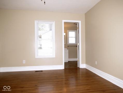 1215 Iowa Street Columbus IN 47201