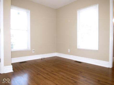 1215 Iowa Street Columbus IN 47201