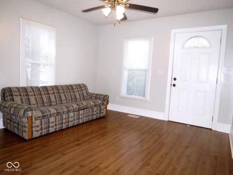 1215 Iowa Street Columbus IN 47201
