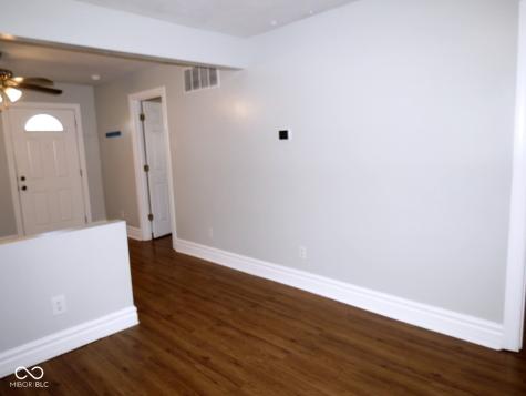 1215 Iowa Street Columbus IN 47201
