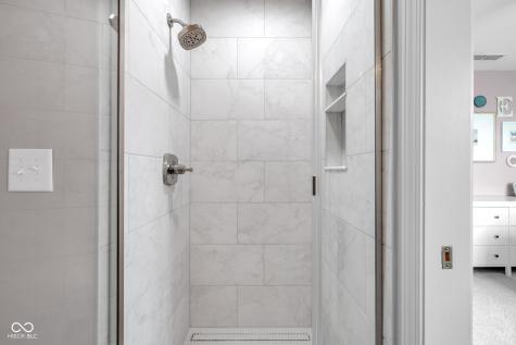 6137 Hardwick Drive Whitestown IN 46075