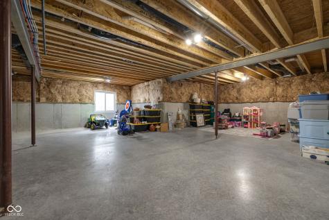 6137 Hardwick Drive Whitestown IN 46075