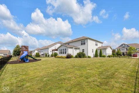6137 Hardwick Drive Whitestown IN 46075