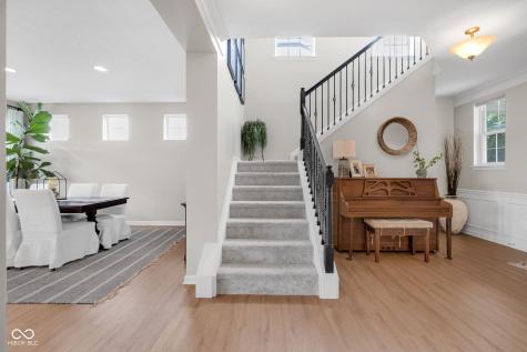 6137 Hardwick Drive Whitestown IN 46075
