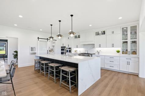 3874 Chapel Hill Court Bargersville IN 46106