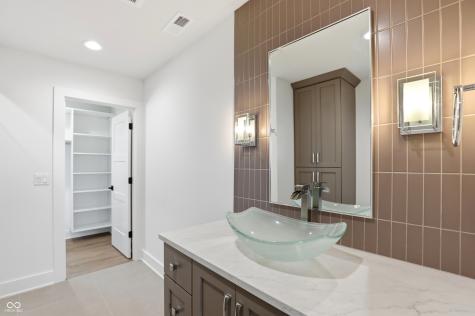 3874 Chapel Hill Court Bargersville IN 46106