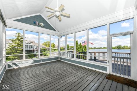 11483 Lake Stonebridge Lane Fishers IN 46037