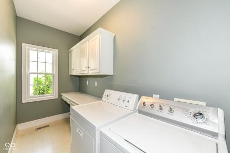 11483 Lake Stonebridge Lane Fishers IN 46037