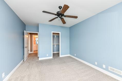 11483 Lake Stonebridge Lane Fishers IN 46037
