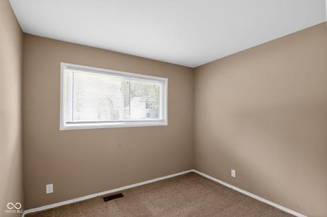 8434 E 36th Place Indianapolis IN 46226