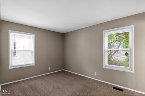 8434 E 36th Place Indianapolis IN 46226