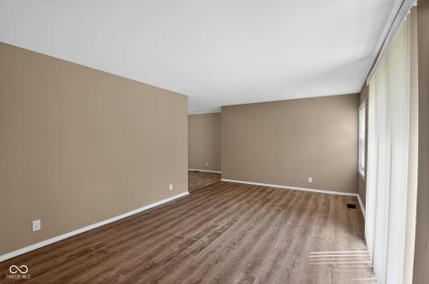 8434 E 36th Place Indianapolis IN 46226