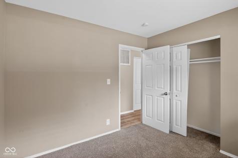 8434 E 36th Place Indianapolis IN 46226