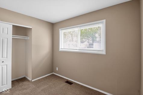 8434 E 36th Place Indianapolis IN 46226