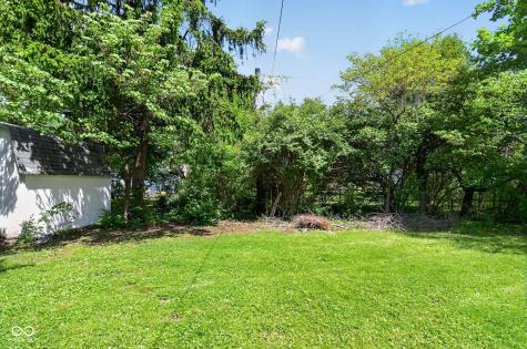 8434 E 36th Place Indianapolis IN 46226