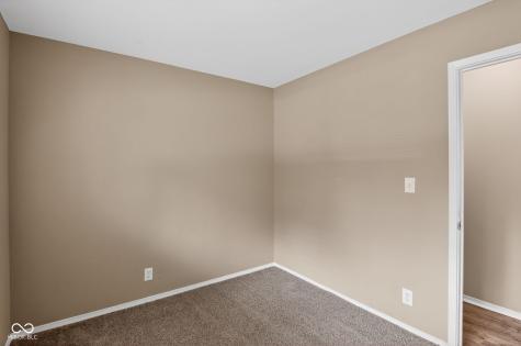8434 E 36th Place Indianapolis IN 46226