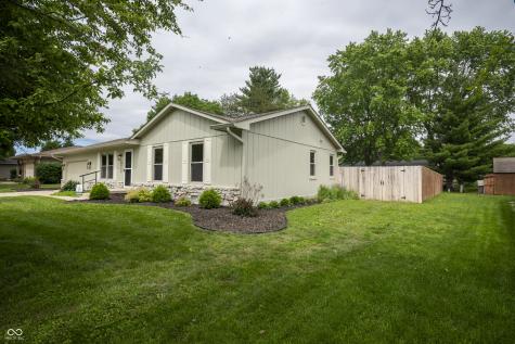4913 N Riverside Drive Columbus IN 47203