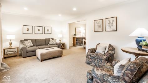 7850 Ridgeland Drive Indianapolis IN 46250