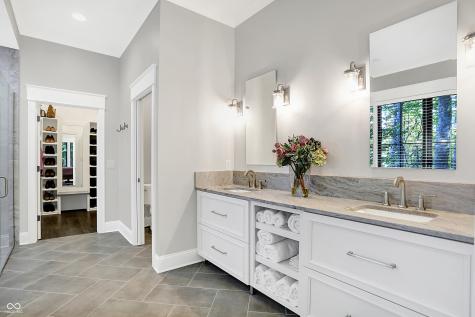 10725 Holliday Farms Boulevard Zionsville IN 46077