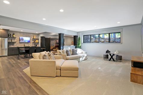 10725 Holliday Farms Boulevard Zionsville IN 46077