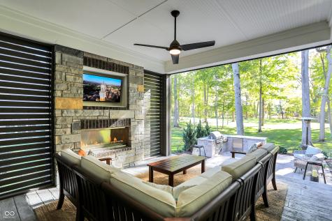 10725 Holliday Farms Boulevard Zionsville IN 46077