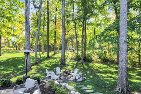 10725 Holliday Farms Boulevard Zionsville IN 46077