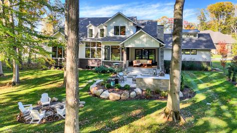 10725 Holliday Farms Boulevard Zionsville IN 46077
