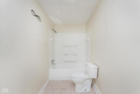415 W 39th Street Indianapolis IN 46208