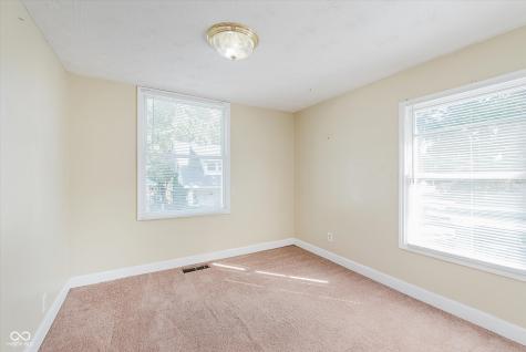 415 W 39th Street Indianapolis IN 46208
