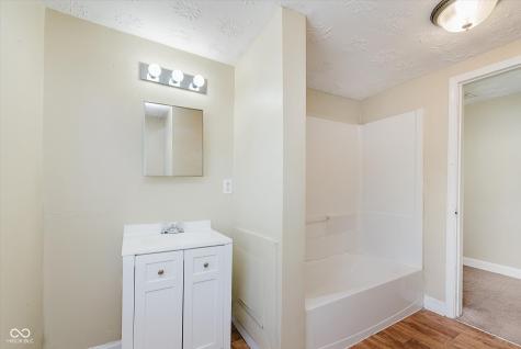 415 W 39th Street Indianapolis IN 46208