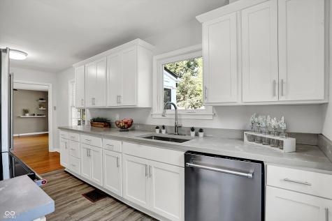 5529 Primrose Avenue Indianapolis IN 46220